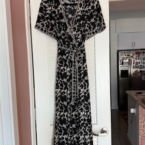 Max Studio Monochrome Patterned Dress